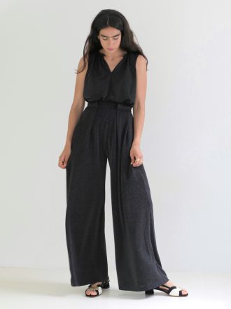 Pantalón de lurex negro.