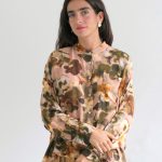 Blusa Ilia de Attic and Barn