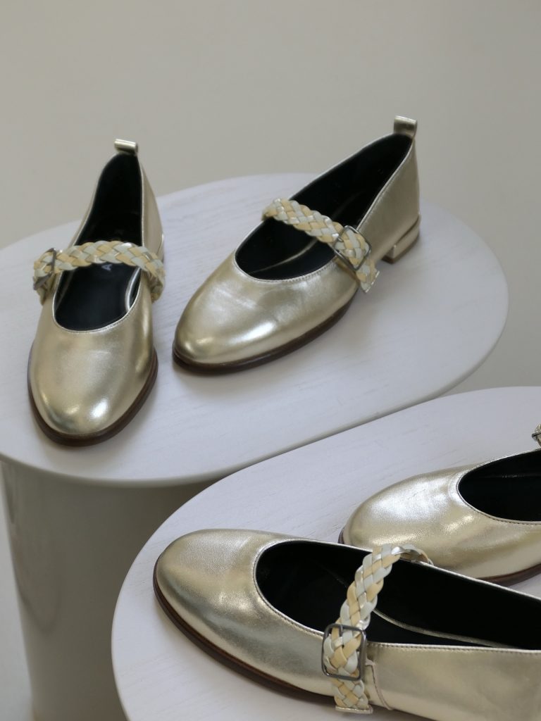 Bailarina Nura Carrara de Kosma Menorca - Imagen 2