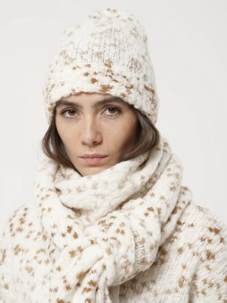 Gorro Kisho Ecru Champagne de Humility